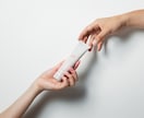 印象で差がつく商品撮影を行います 数百件のEC撮影実績。世界観 × 売上、両立する写真を。 イメージ1