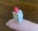 粘土ミニチュアのケーキの作り方教えます 粘土でイチゴのケーキを作りましょう イメージ2