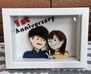 似顔絵イラストを立体シャドーボックスでお届けします 家族写真風イラスト(上半身まで)をプレゼントしませんか？♪ イメージ3