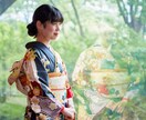 成人振袖、ご希望の場所に出張撮影承ります 一生に一度の晴れの日を最高のかたちでお手伝いいたします！ イメージ3
