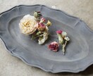 ドライフラワーをレジンアクセサリーに加工します 大切なお花の保存加工に最適／世界にたったひとつ イメージ2