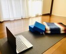 あぐらを楽にかけるようにするヨガレッスンします 股関節周りをほぐして快適にあぐらで座れるようになる イメージ1