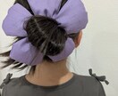 お花シュシュを可愛く仕上げます 生地を選び中にもパーツも入れられます！自分好みのシュシュを イメージ2
