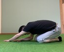 肩こりが酷い方におススメのストレッチをします 子育てと仕事で忙しいママさん向け、30分でユルっとスッキリ！ イメージ4
