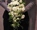 高級造花を使ってフラワーアレンジメントを作ります 世界に一つだけのオリジナルフラワーアレンジメント イメージ9