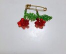 ビーズ手芸のアクセサリーを販売します ブローチ2つとイヤリング4つです。 イメージ3