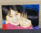 やさしい手描きタッチで似顔絵をお作りします 思い出の一瞬を、やさしい色と表情で形にします。 イメージ4