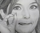 リアルな似顔絵オーダーを承ります 記念／友人／家族のプレゼント等にいかがでしょうか。 イメージ3