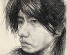 写真をもとに加工ではないリアルな似顔絵を描きます ★鉛筆と木炭のデッサン★高品質な原画をお届け★データのみも可 イメージ2
