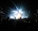 ライブ・MV・アー写撮影を行います 世界観に寄り添った撮影をお届けします イメージ1