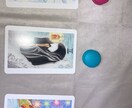 色とカードで本音を解放します 色が語り、カードが導く真実をお伝えします。 イメージ1