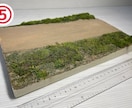 3000円均一でジオラマベース作ります 均一価格である程度画像のようなベースジオラマ製作致します。 イメージ6