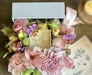 プロポーズのお花と押し花額をお作りします プロポーズを記憶に残るお花&押し花額に、京都限定のセット イメージ1