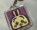 お好みのデザインで作ります 約5cm角のオリジナルキーホルダーを作成します！ イメージ4