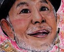 化粧品で色付けし温かいタッチな似顔絵をお描きします 化粧品で色付けした見たことのない似顔絵をプレゼントしよう イメージ1