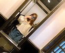 服の選び方や合わせ方、一緒に考えます おしゃべりしながら、ぴったりの1着を見つけましょう☺︎ イメージ4
