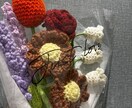 毛糸のお花でブーケ作ります 枯れない、水やり不要毛糸で編んだお花でブーケを作ります イメージ3