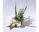 花瓶ごとお届け・枯れない装花便承ります 造花を花瓶ごと完成形でお届け！置くだけで空間の印象を整えます イメージ4