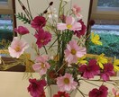 アーティフィシャルフラワーアレンジメント作成します 貴方のお好みの色、お花の種類、大きさで作成します。 イメージ4