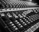 DTM、作曲、編曲のお手伝い、代行を主に行います 音楽を理論では無く本質的に感じたい方、お待ちしております。 イメージ1