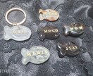 猫ちゃんの名前入りキーホルダー作成します 【迷子札にも◎】プレゼントやネームタグにも♩ イメージ1