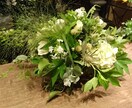 結婚式の装花アドバイスします ブーケやメインなどイメージを担当さんに伝えるお手伝いします。 イメージ1
