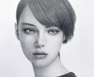 鉛筆で似顔絵描きます 写真からリアル鉛筆画。写真組み合せ・原画郵送。思い出の1枚 イメージ1