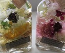 フラワーアレンジメント、ハーバリウム  制作します 手作りアルバムも一緒に贈りませんか？要相談 イメージ7