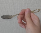 女性の手、素材として提供します ハンドモデル、ネイルモデル、お好きなシチュエーションでどうぞ イメージ1