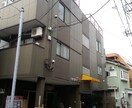 不動産投資について相談にのります 大家兼投資不動産会社社長が不動産投資の裏話をお教えします。 イメージ1