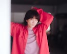 自然体でその人らしいプロフィール写真を撮影します SNS・仕事用など用途に合わせて自然な表情を大切に撮影。 イメージ5