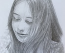 鉛筆で似顔絵描きます 写真からリアル鉛筆画。写真組み合せ・原画郵送。思い出の1枚 イメージ5
