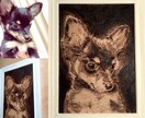 革に電熱ペンで犬の似顔絵(リアル画)描きます 牛革に電熱ペンで焼きつけながらセピアの陰影で絵を描きます。 イメージ4