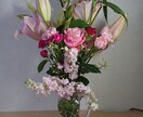 お花の飾り方を個別でアドバイスします 家庭を華やかに！台所やトイレの花瓶の花を綺麗に飾るアドバイス イメージ6