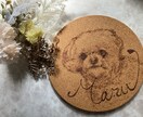写真から似顔絵を制作し足形と一緒にコルクに焼きます 成長記念に残せる似顔絵と足形アート制作 イメージ7