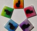 あなたのペットの写真から絵を描きます ペットの絵をプラバンに描きレジンでツヤツヤの作品にします イメージ2