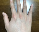 ハンドモデル、手のモデル承ります 手が綺麗で美しいとよく言われます イメージ1