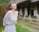 自然な表情のプロフィール写真を撮影します ご自分でも気づいていらっしゃらない素敵な表情を切り取ります。 イメージ2