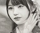 頂いた写真から鉛筆画でリアルな似顔絵をお描きします 思い出をデータとしてだけでなく実物を手元に残してみませんか？ イメージ3