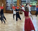 オンラインのダンスエクササイズレッスンを行います 講師が現地直伝のインド式ダンスエクササイズを指導致します。 イメージ3