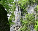 岩手県厳美渓の写真を提供します 静かで雄大な時が流れる厳美渓（げいびけい） イメージ1