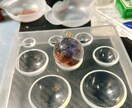 推しの色でオーダーメイドキーホルダーを制作します 痛バッグや普段使いにも。概念・イメージを形にします。 イメージ5