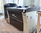 A4サイズのアクリルのレーザーカットを代行します カットしたものをUV印刷も可能です イメージ3