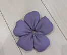 お花シュシュを可愛く仕上げます 生地を選び中にもパーツも入れられます！自分好みのシュシュを イメージ1