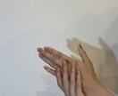 手元撮影、ハンドモデル承ります ネイルチップ・商品・SNS掲載用などの手元撮影に対応します。 イメージ4