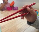 ポイントは3つで 正しいお箸の持ち方ができます 「何度注意しても直らない…」 イライラせずに解決しませんか？ イメージ2