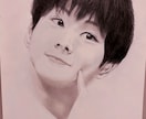 鉛筆画でご希望の似顔絵をかきます 写真のような鉛筆画を目指しております イメージ2