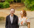 自然体カップルフォト｜やさしい雰囲気で撮影します ポージングなし┃飾らないふたりの“今”を、そのまま残します。 イメージ2