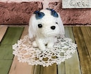 温もり溢れる手作り品をお届けします ミニサイズのお座りマルチーズ×ラウンド型コースター イメージ1