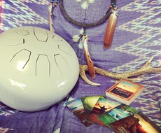 アメリカインディアンのメッセージを声でお届けします インディアンの世界観とメッセージが深々と心に効く音声です